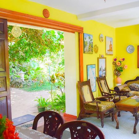 Shammie Guest House Hikkaduwa Kültér fotó