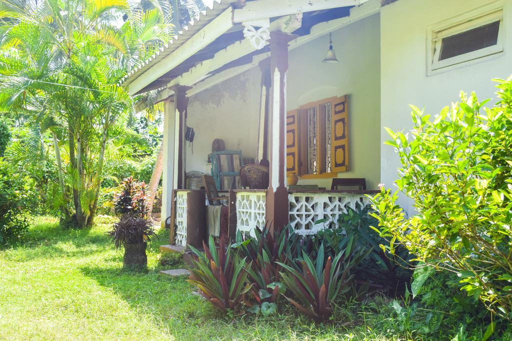 Shammie Guest House Hikkaduwa Kültér fotó