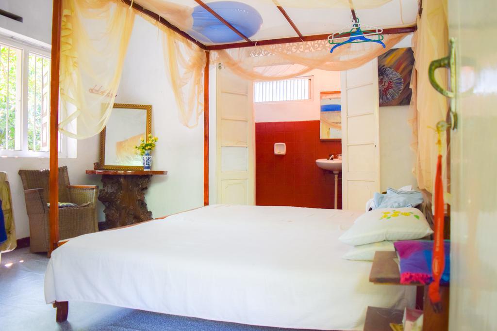 Shammie Guest House Hikkaduwa Kültér fotó